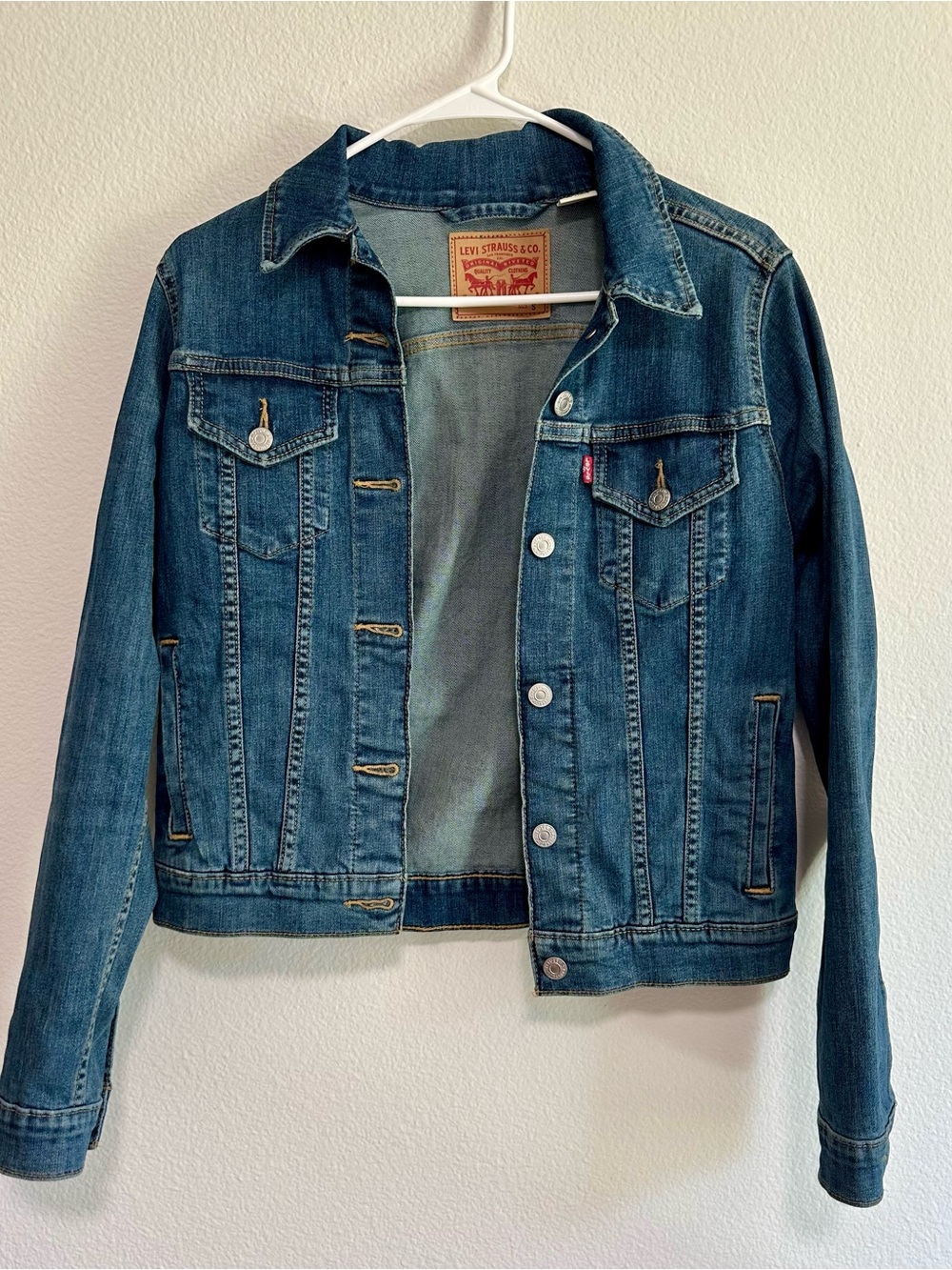 Levi's Classic Blue Denim Jacket, small, boho, NWOT